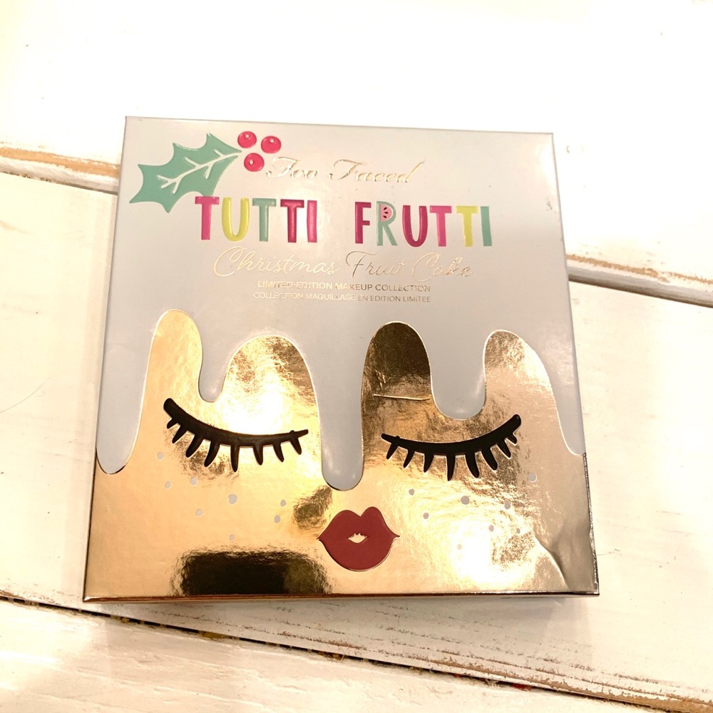 NIB Too Faced Tutti Frutti Christmas Fruit Cake